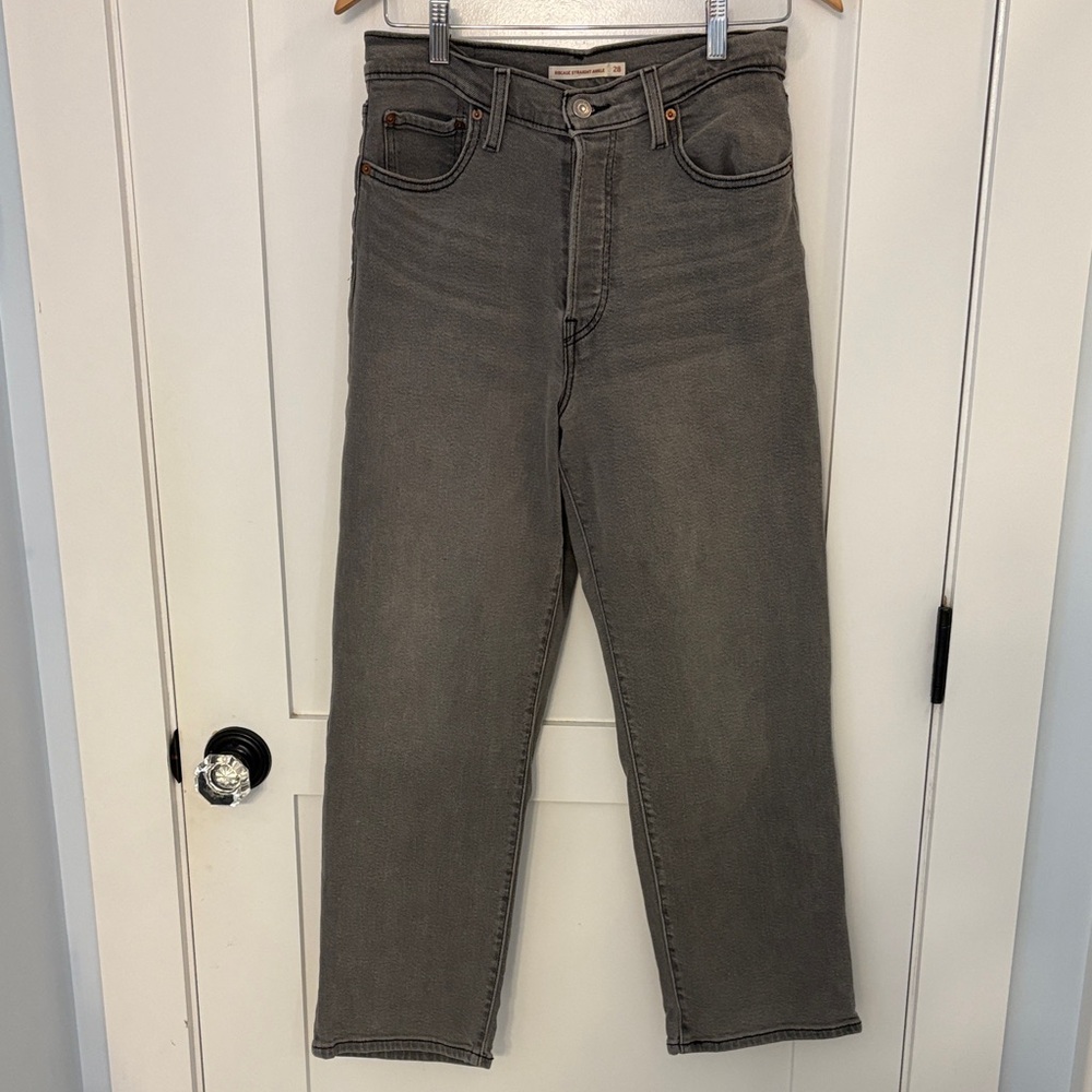 Levi's Gray Women's Ankle Jeans